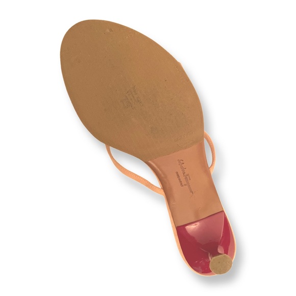 Salvatore Ferragamo Pink Mules with Bow Detail - Picture 4 of 4